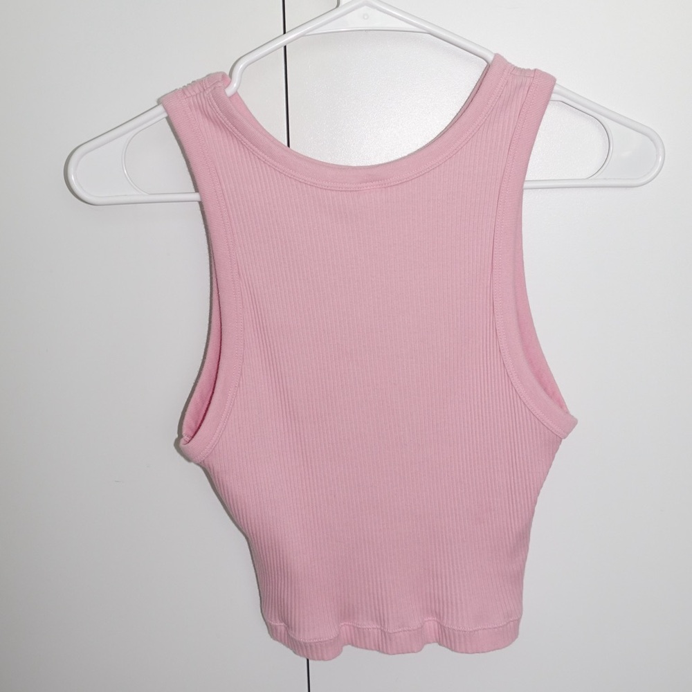 UNIQLO - Ribbed Racer Back Cropped Tank Top - Picture 5 of 8